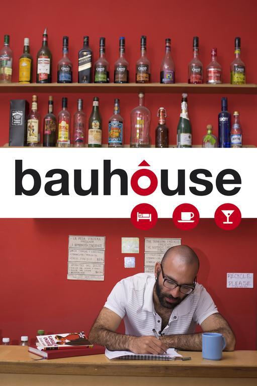 Bauhouse Backpacker Hostel Куэнка Экстерьер фото