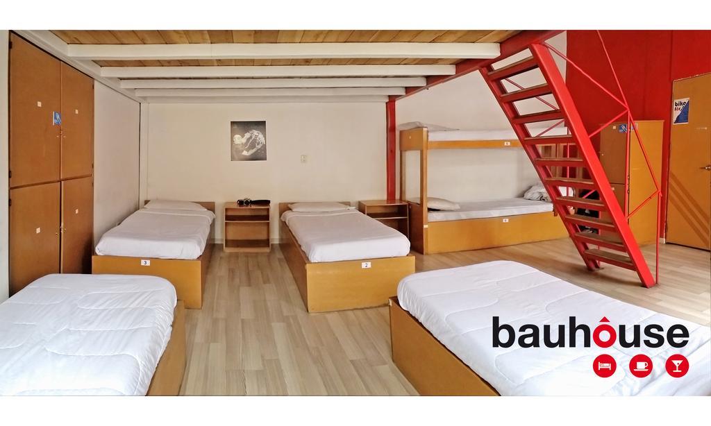 Bauhouse Backpacker Hostel Куэнка Экстерьер фото