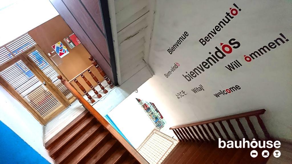 Bauhouse Backpacker Hostel Куэнка Экстерьер фото