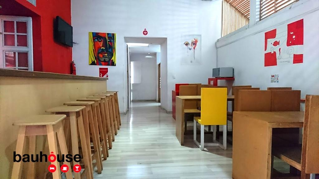 Bauhouse Backpacker Hostel Куэнка Экстерьер фото